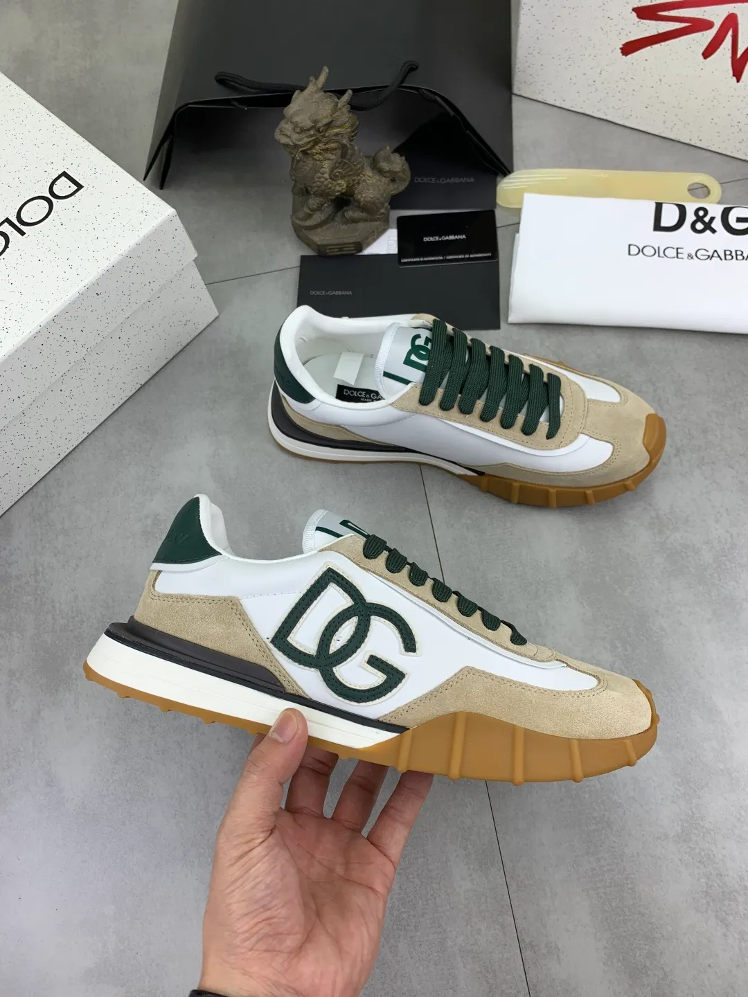 Men's men's shoes 💰P542 💰[New model] The latest hot style, top original quality, the official website synchronizes "DOLCE&GABBANA [Dolce & Gabbana] ~ High quality." The effect is low-top casual DG men's shoes, loved by many celebrities, using high-end imported first-layer calfskin splicing logo design + cowhide feet, simple and elegant, perfectly interpreting the latest inspiration of shoes, integrating classics and fashion, luxury dreams, and fashion. Suitable for drivers, light and comfortable to drive, light and breathable for outdoor travel, high-end quality, trustworthy, 5️⃣color🉑️choice! Code number: 38-46